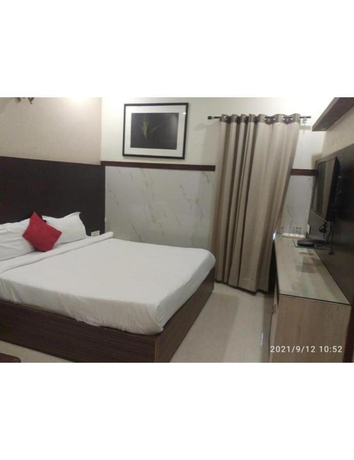 Hotel Joy Residency, Mohali Eksteriør bilde